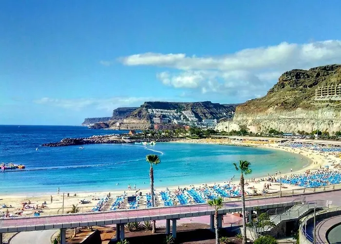 Sunny Days On Gran Canaria